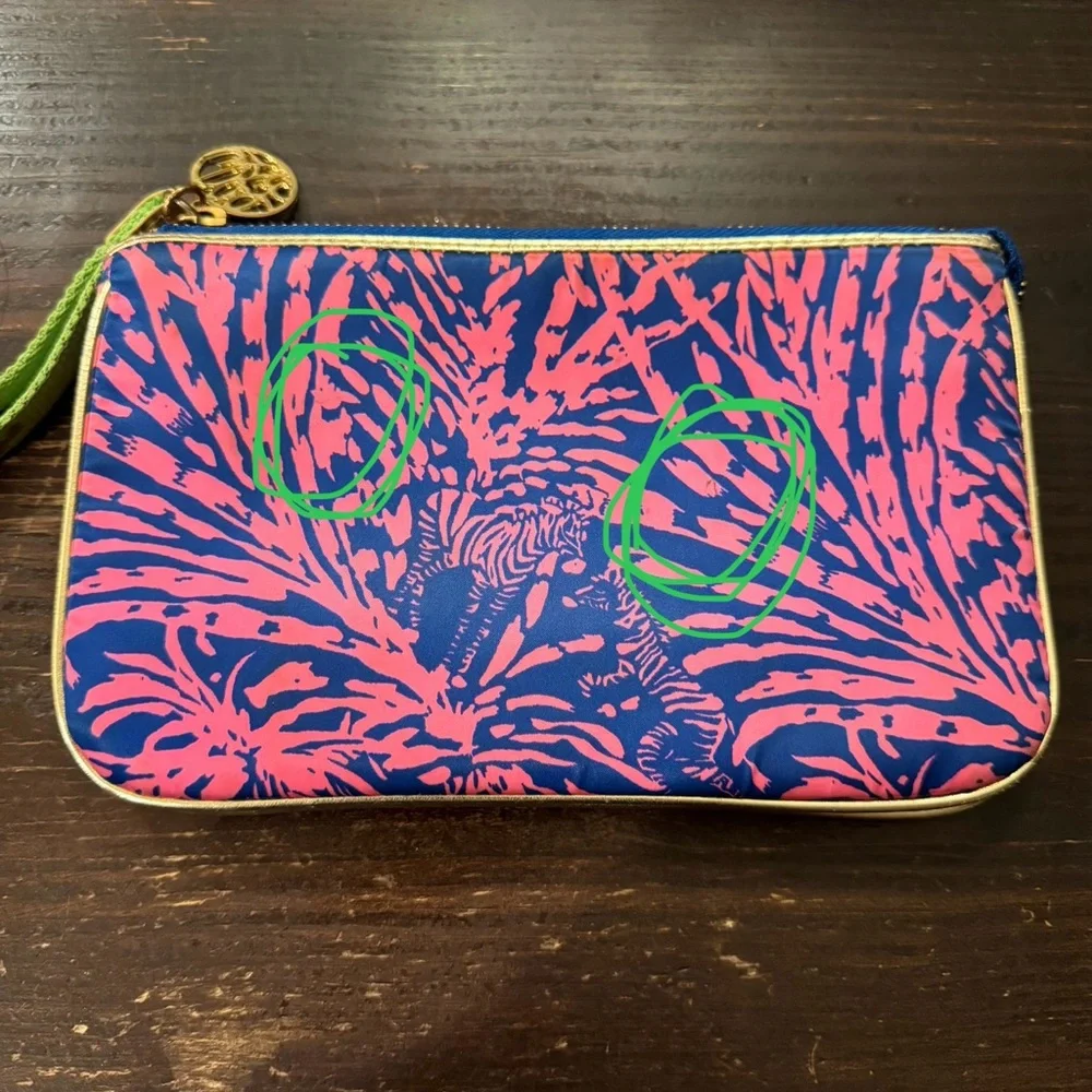 Lilly Pulitzer Wallet Clutch - Picture 4 of 8